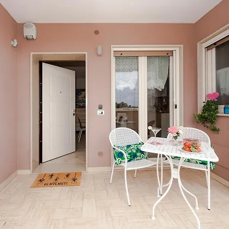 Brezza Di Mare شقة